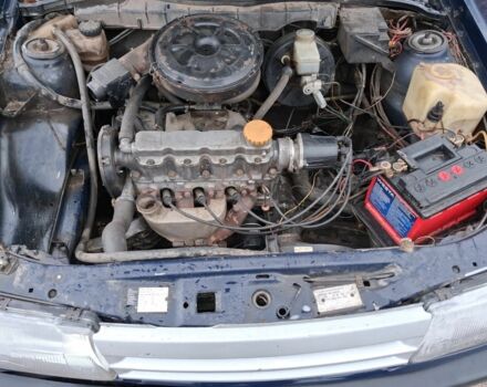 Синій Опель Вектра, об'ємом двигуна 1.6 л та пробігом 10 тис. км за 800 $, фото 6 на Automoto.ua