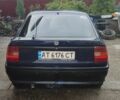 Синий Опель Вектра, объемом двигателя 1 л и пробегом 400 тыс. км за 700 $, фото 2 на Automoto.ua