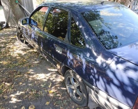 Синий Опель Вектра, объемом двигателя 0 л и пробегом 200 тыс. км за 500 $, фото 6 на Automoto.ua