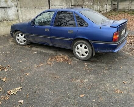 Синій Опель Вектра, об'ємом двигуна 2 л та пробігом 3 тис. км за 1400 $, фото 1 на Automoto.ua