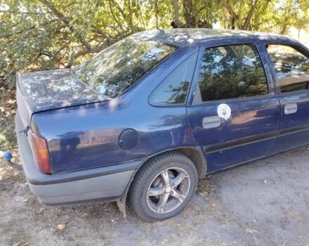 Синий Опель Вектра, объемом двигателя 0 л и пробегом 200 тыс. км за 500 $, фото 2 на Automoto.ua