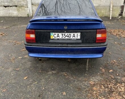 Синій Опель Вектра, об'ємом двигуна 2 л та пробігом 3 тис. км за 1400 $, фото 3 на Automoto.ua