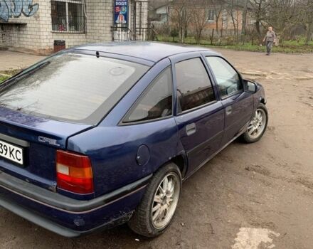 Синій Опель Вектра, об'ємом двигуна 2 л та пробігом 270 тис. км за 900 $, фото 3 на Automoto.ua