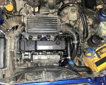 Синий Опель Вектра, объемом двигателя 1.7 л и пробегом 619 тыс. км за 1800 $, фото 4 на Automoto.ua