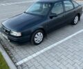 Синий Опель Вектра, объемом двигателя 1.7 л и пробегом 300 тыс. км за 1200 $, фото 3 на Automoto.ua