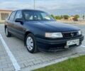Синий Опель Вектра, объемом двигателя 1.7 л и пробегом 300 тыс. км за 1200 $, фото 1 на Automoto.ua