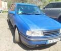 Синий Опель Вектра, объемом двигателя 0 л и пробегом 200 тыс. км за 900 $, фото 1 на Automoto.ua