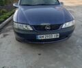 Синий Опель Вектра, объемом двигателя 1.6 л и пробегом 380 тыс. км за 1700 $, фото 2 на Automoto.ua