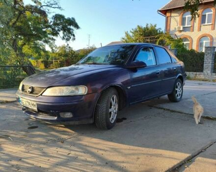 Синий Опель Вектра, объемом двигателя 2 л и пробегом 300 тыс. км за 2000 $, фото 2 на Automoto.ua