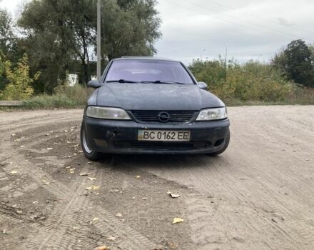 Синий Опель Вектра, объемом двигателя 1.6 л и пробегом 300 тыс. км за 800 $, фото 1 на Automoto.ua
