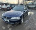 Синій Опель Вектра, об'ємом двигуна 2 л та пробігом 222 тис. км за 700 $, фото 2 на Automoto.ua