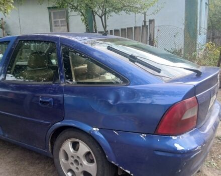 Синій Опель Вектра, об'ємом двигуна 2 л та пробігом 70 тис. км за 1700 $, фото 4 на Automoto.ua