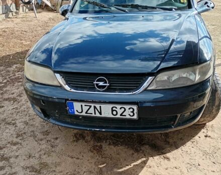Синий Опель Вектра, объемом двигателя 2 л и пробегом 3 тыс. км за 700 $, фото 1 на Automoto.ua