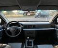Синій Опель Вектра, об'ємом двигуна 2.2 л та пробігом 0 тис. км за 2650 $, фото 2 на Automoto.ua
