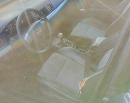 Синий Опель Вектра, объемом двигателя 2.2 л и пробегом 370 тыс. км за 700 $, фото 1 на Automoto.ua