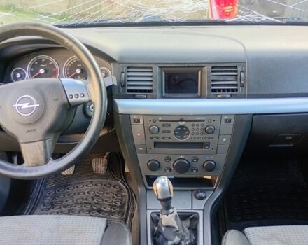 Синий Опель Вектра, объемом двигателя 2.2 л и пробегом 370 тыс. км за 700 $, фото 4 на Automoto.ua