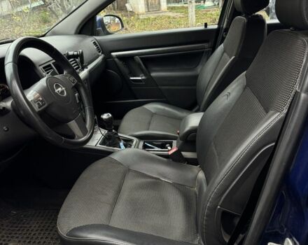 Синій Опель Вектра, об'ємом двигуна 1.9 л та пробігом 361 тис. км за 4500 $, фото 5 на Automoto.ua