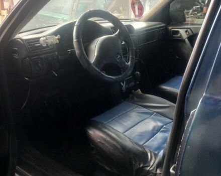 Синий Опель Вектра, объемом двигателя 7 л и пробегом 2 тыс. км за 899 $, фото 3 на Automoto.ua