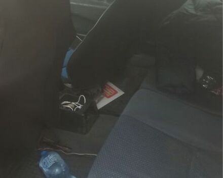 Синий Опель Вектра, объемом двигателя 2 л и пробегом 100 тыс. км за 950 $, фото 4 на Automoto.ua