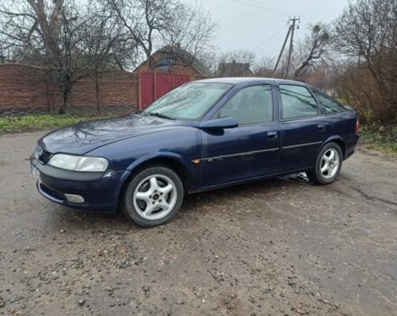 Синий Опель Вектра, объемом двигателя 2 л и пробегом 350 тыс. км за 750 $, фото 1 на Automoto.ua