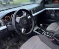 Синий Опель Вектра, объемом двигателя 1.9 л и пробегом 333 тыс. км за 2600 $, фото 4 на Automoto.ua