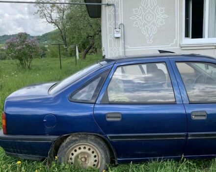 Синий Опель Вектра, объемом двигателя 1.6 л и пробегом 435 тыс. км за 1500 $, фото 3 на Automoto.ua