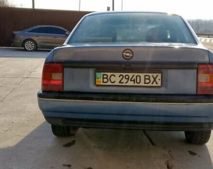 Синій Опель Вектра, об'ємом двигуна 2 л та пробігом 440 тис. км за 900 $, фото 6 на Automoto.ua