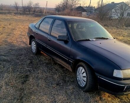 Синий Опель Вектра, объемом двигателя 2 л и пробегом 0 тыс. км за 1000 $, фото 1 на Automoto.ua