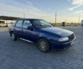 Синий Опель Вектра, объемом двигателя 2 л и пробегом 300 тыс. км за 702 $, фото 3 на Automoto.ua