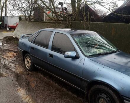 Синій Опель Вектра, об'ємом двигуна 1.6 л та пробігом 400 тис. км за 992 $, фото 2 на Automoto.ua