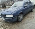Синій Опель Вектра, об'ємом двигуна 1 л та пробігом 132 тис. км за 750 $, фото 1 на Automoto.ua