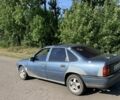Синий Опель Вектра, объемом двигателя 1.8 л и пробегом 251 тыс. км за 721 $, фото 9 на Automoto.ua