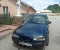 Синий Опель Вектра, объемом двигателя 1.6 л и пробегом 345 тыс. км за 800 $, фото 1 на Automoto.ua