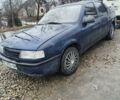 Синій Опель Вектра, об'ємом двигуна 1.8 л та пробігом 183 тис. км за 750 $, фото 1 на Automoto.ua