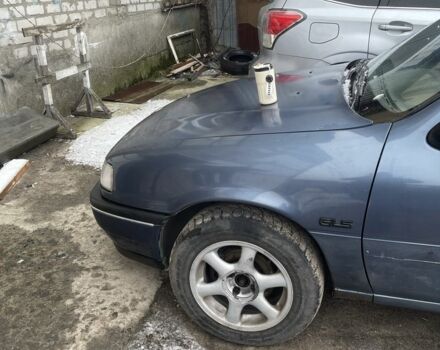 Синій Опель Вектра, об'ємом двигуна 2 л та пробігом 380 тис. км за 1750 $, фото 5 на Automoto.ua