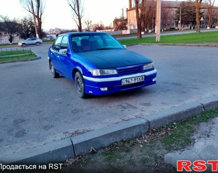 Синий Опель Вектра, объемом двигателя 20 л и пробегом 0 тыс. км за 1250 $, фото 1 на Automoto.ua