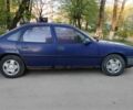 Синий Опель Вектра, объемом двигателя 1.7 л и пробегом 280 тыс. км за 1200 $, фото 1 на Automoto.ua