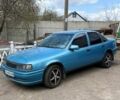 Синий Опель Вектра, объемом двигателя 1.6 л и пробегом 320 тыс. км за 700 $, фото 1 на Automoto.ua