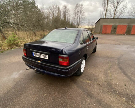 Синій Опель Вектра, об'ємом двигуна 1.79 л та пробігом 269 тис. км за 1000 $, фото 3 на Automoto.ua