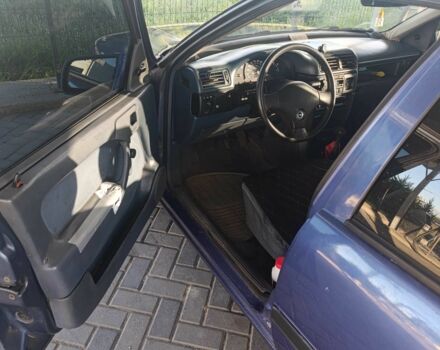 Синій Опель Вектра, об'ємом двигуна 1.6 л та пробігом 140 тис. км за 1280 $, фото 7 на Automoto.ua