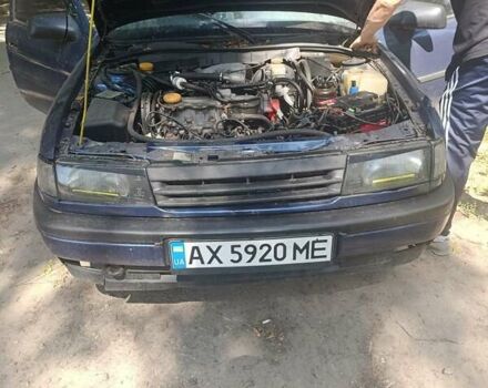 Синій Опель Вектра, об'ємом двигуна 2 л та пробігом 222 тис. км за 1500 $, фото 6 на Automoto.ua