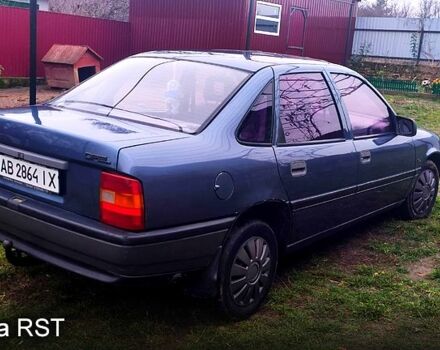 Синій Опель Вектра, об'ємом двигуна 1.8 л та пробігом 198 тис. км за 1299 $, фото 8 на Automoto.ua