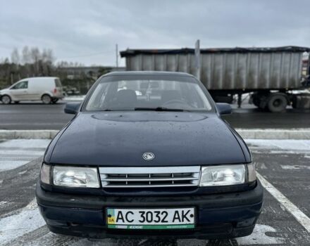 Синий Опель Вектра, объемом двигателя 1.6 л и пробегом 400 тыс. км за 1300 $, фото 5 на Automoto.ua