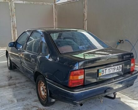 Синий Опель Вектра, объемом двигателя 2 л и пробегом 104 тыс. км за 650 $, фото 2 на Automoto.ua