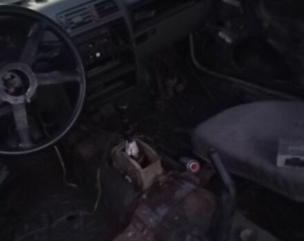 Синий Опель Вектра, объемом двигателя 1 л и пробегом 300 тыс. км за 357 $, фото 2 на Automoto.ua