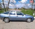 Синій Опель Вектра, об'ємом двигуна 2 л та пробігом 320 тис. км за 1580 $, фото 3 на Automoto.ua