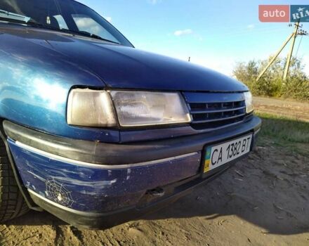 Синій Опель Вектра, об'ємом двигуна 1.8 л та пробігом 433 тис. км за 1700 $, фото 4 на Automoto.ua