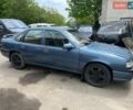 Синий Опель Вектра, объемом двигателя 2 л и пробегом 280 тыс. км за 1400 $, фото 2 на Automoto.ua