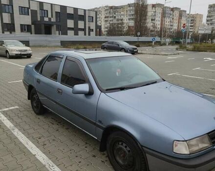 Синий Опель Вектра, объемом двигателя 1.8 л и пробегом 383 тыс. км за 1600 $, фото 2 на Automoto.ua