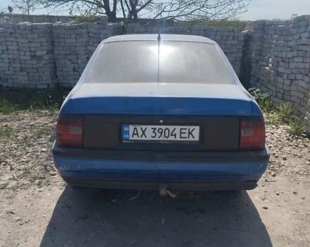 Опель Вектра 1990 в Павлограде на Automoto.ua Синий Опель Вектра, объемом двигателя 2 л и пробегом 60 тыс. км за 839 $, фото 6 на Automoto.ua